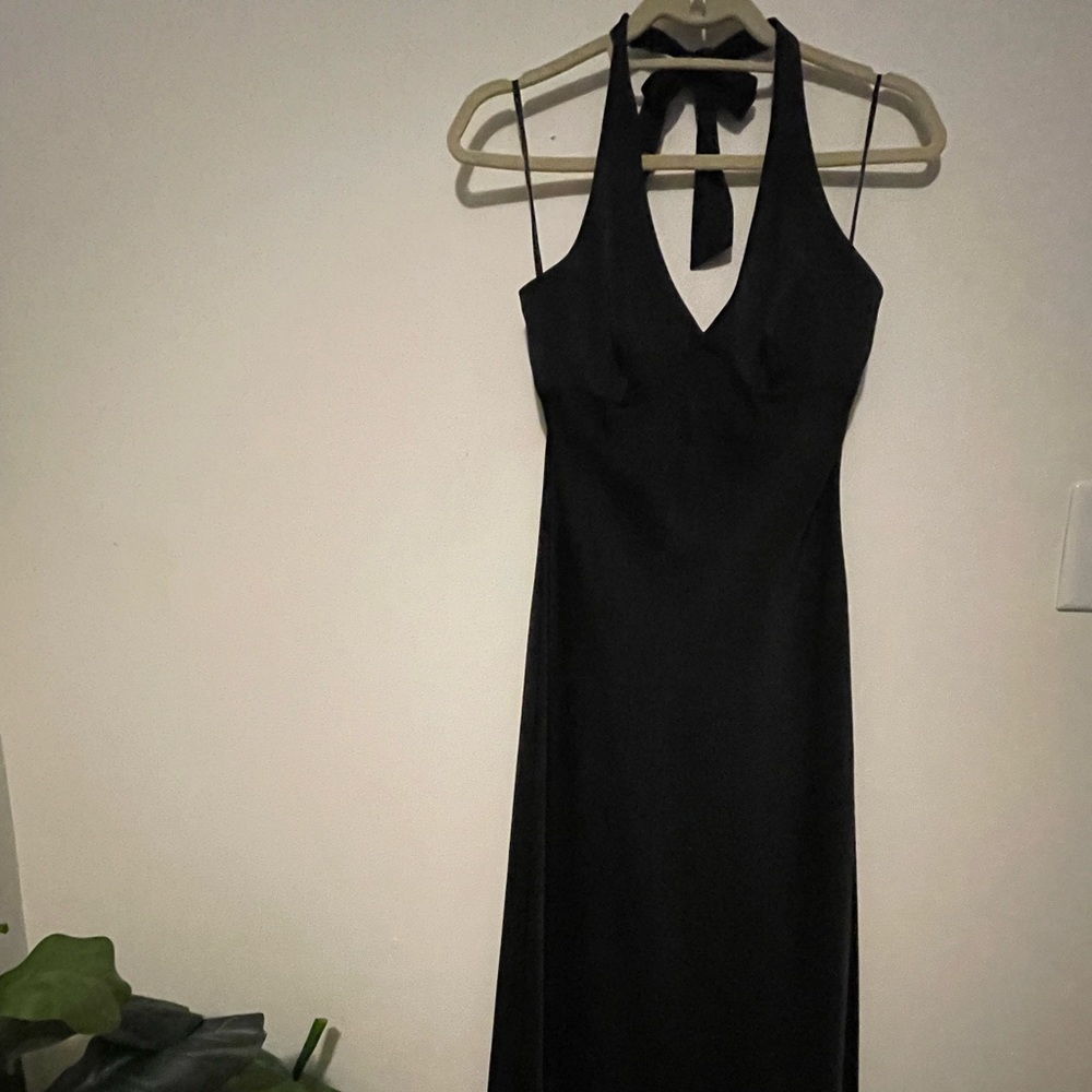 Black Midi Halter V-neck Silk Dress